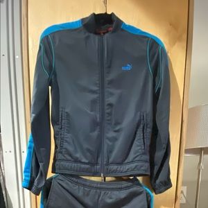 Puma women set. Excellent condition. Size small